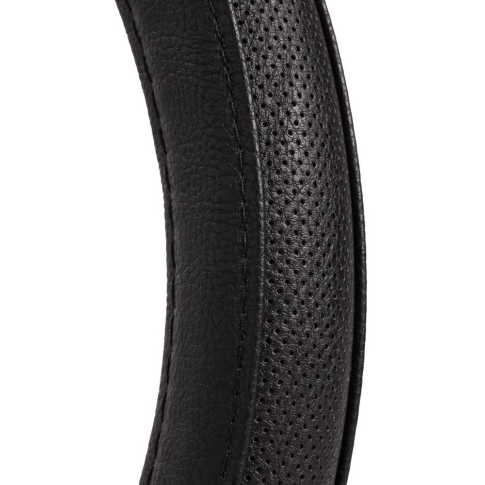 Оплетка с перфорацией. Awcrs15m. Перфорированная кожа на руле. Руль с перфорацией. Оплётка на руль велюр с тиснением, черный м 17_00198719.